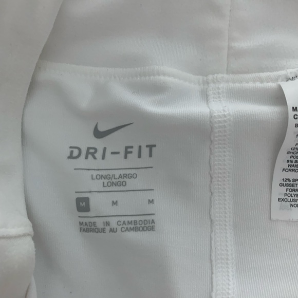 NIKE White Tennis Circle Skirt. Size M Long. - Picture 3 of 3